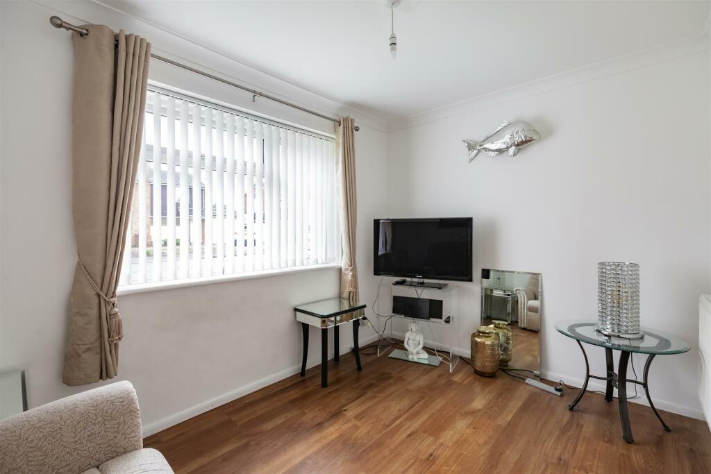 Additional image 9 of Warwick Gardens, Meopham