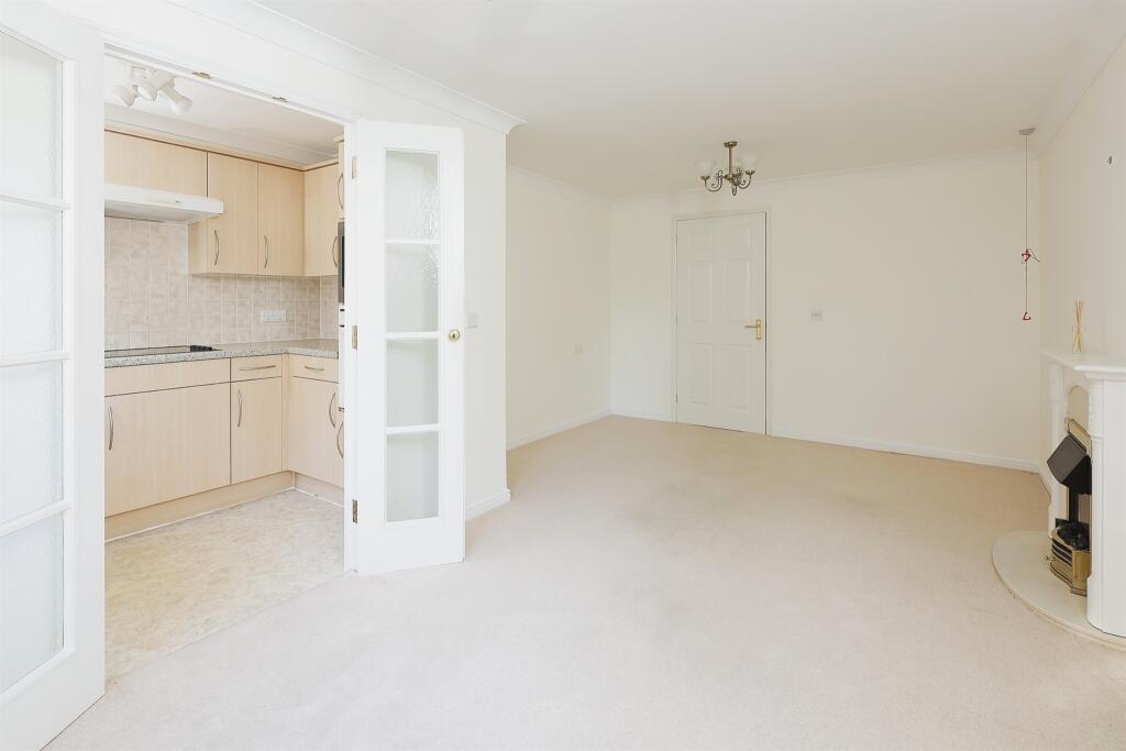 Additional image 5 of Kenilworth Road, Balsall Common, Coventry