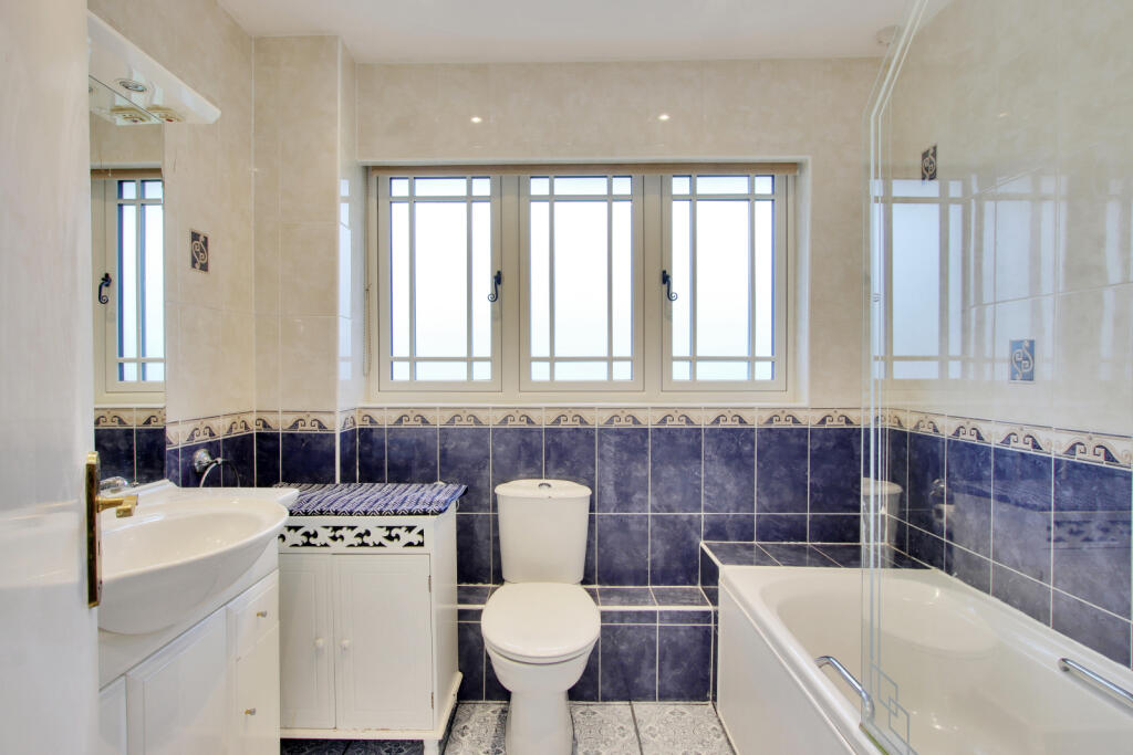 Additional image 15 of Beesfield Lane, Farningham, Kent, DA4
