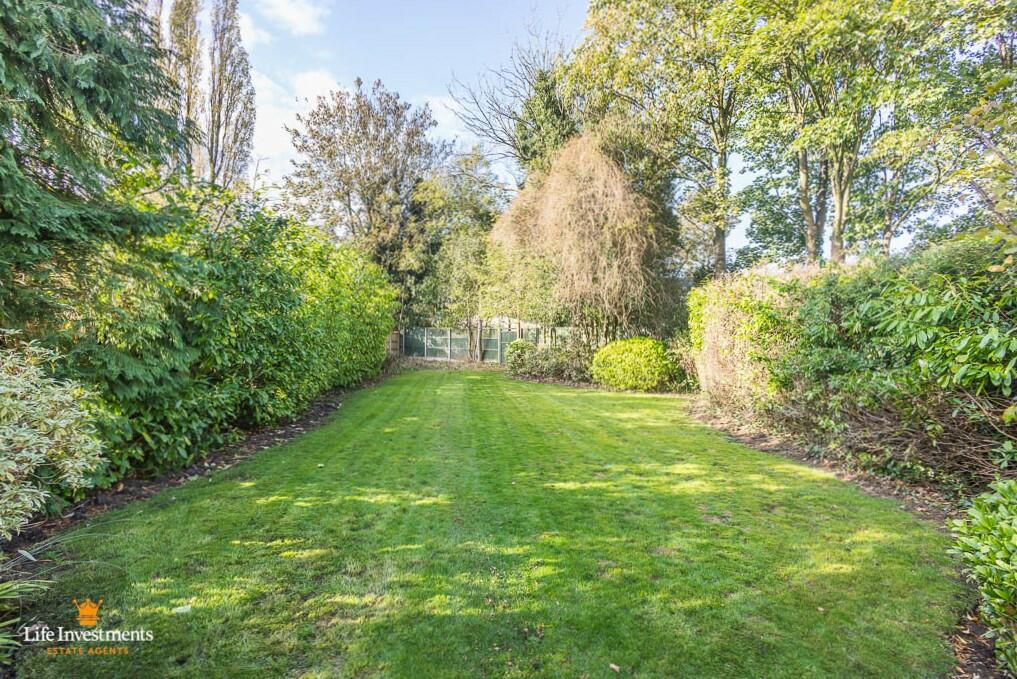 Additional image 2 of Lime Tree Avenue, Rugby, Warwickshire, CV22