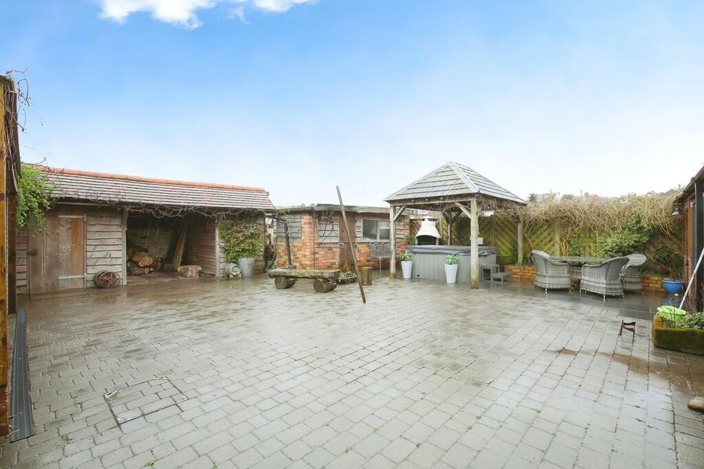 Additional image 23 of Boot Hill, Grendon