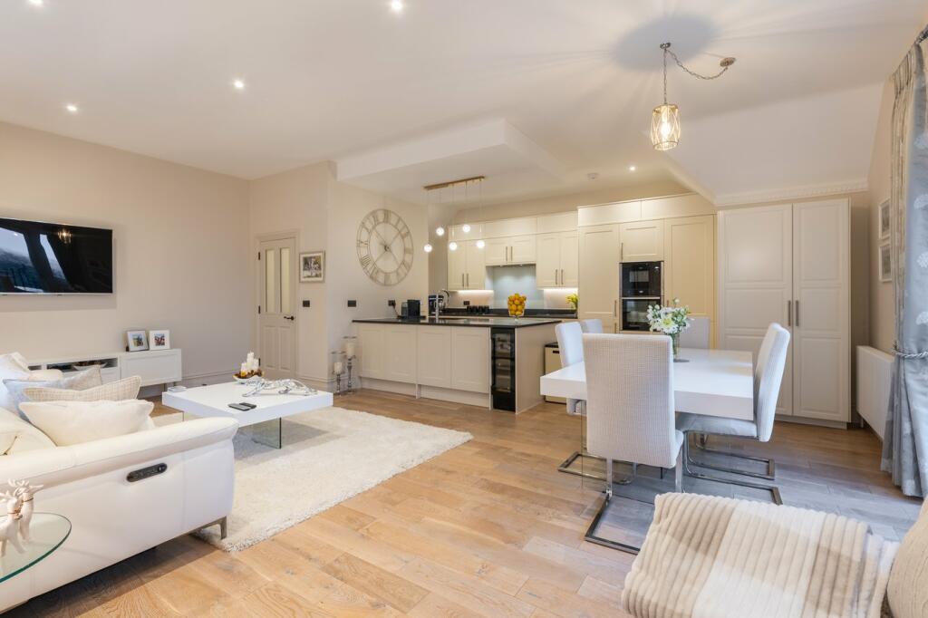 Primary image of Milverton Hall, Blackdown, Leamington Spa, CV32