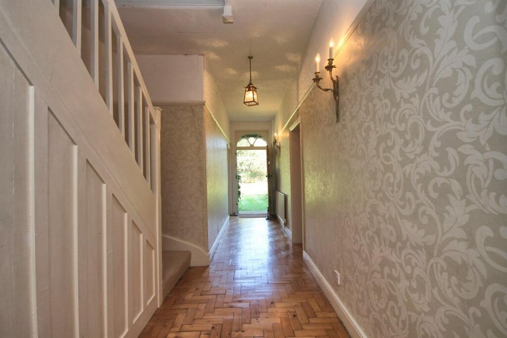 Additional image 33 of Holmes Chapel Road, Lach Dennis