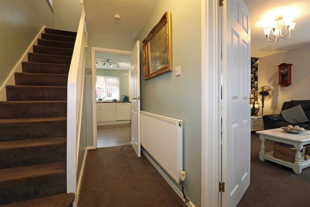 Additional image 4 of Sycamore Grove, Warwick