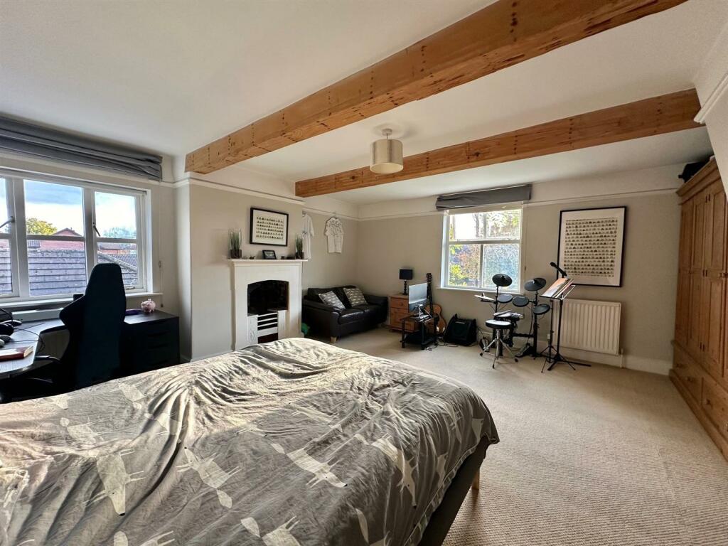 Additional image 29 of Colleys Lane, Willaston, Cheshire