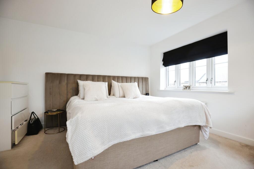 Additional image 8 of Drooper Drive, Stratford-upon-Avon, Warwickshire, CV37