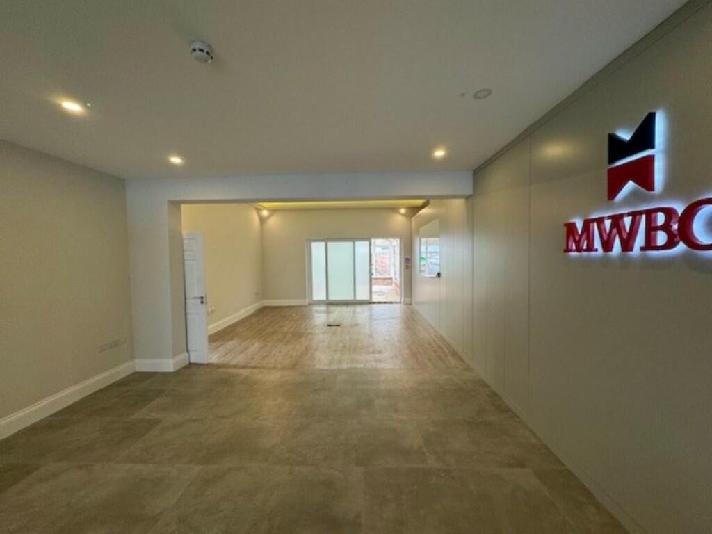 Additional image 2 of Commercial Property For Rent, Warwick Road, CV35 9ND