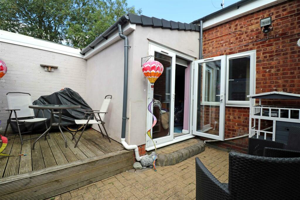 Additional image 11 of Edmondes Close, Warwick