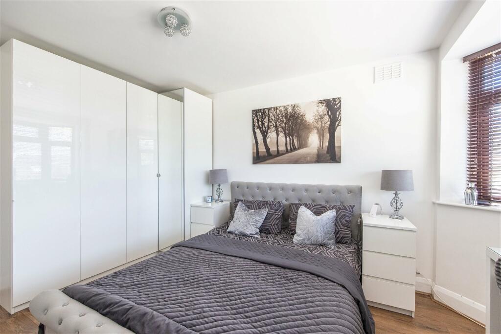 Additional image 23 of Dobson Road, Gravesend, DA12 5TE