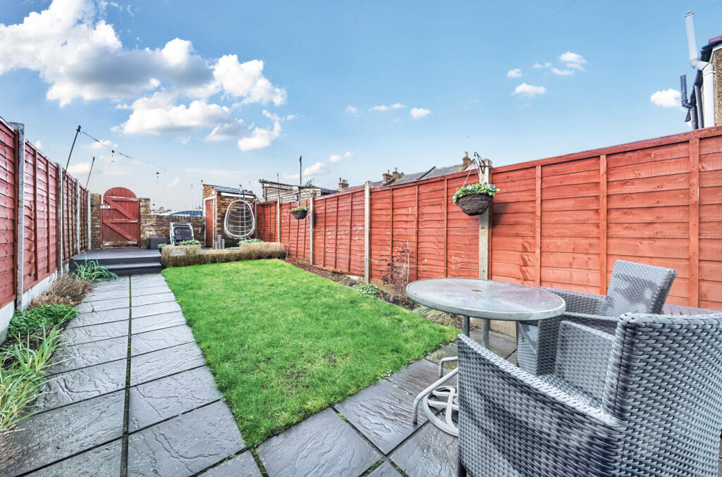 Additional image 9 of Coopers Cottage, Hawley Road, Hawley, Dartford, DA2