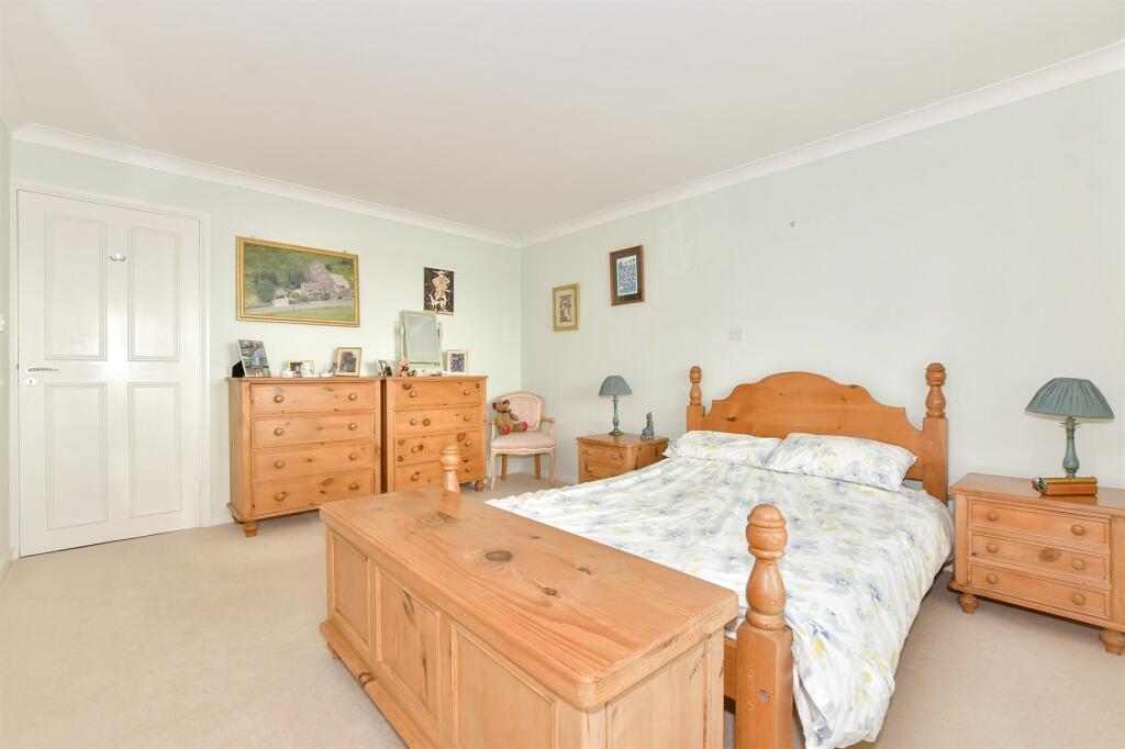 Additional image 12 of South Road, Hythe, Kent