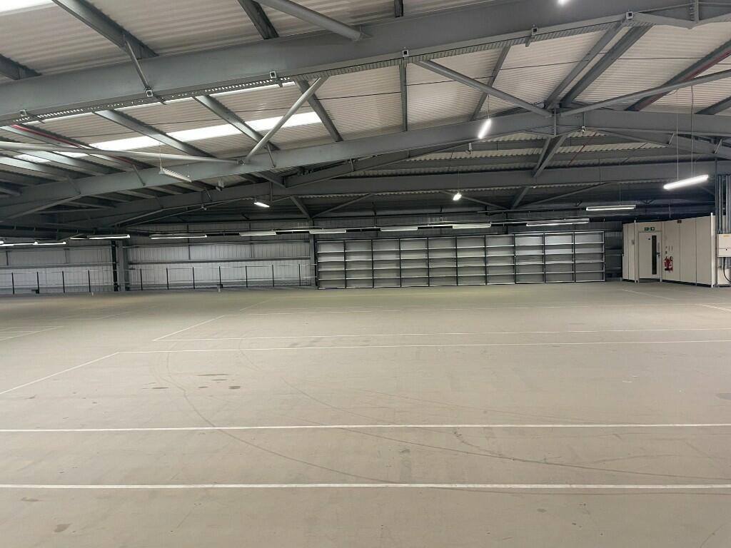 Additional image 4 of Pilgrims Walk, Coventry, West Midlands, CV6