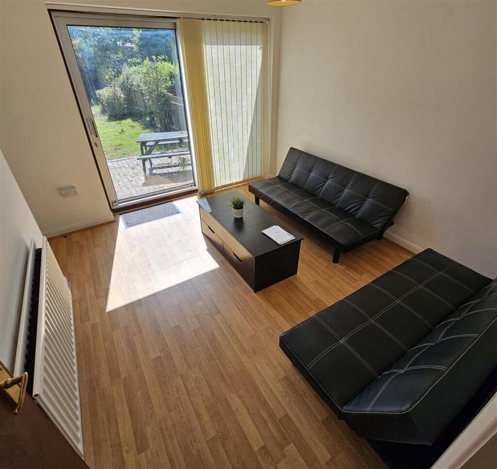 Additional image 3 of Kemsing Gardens, Canterbury