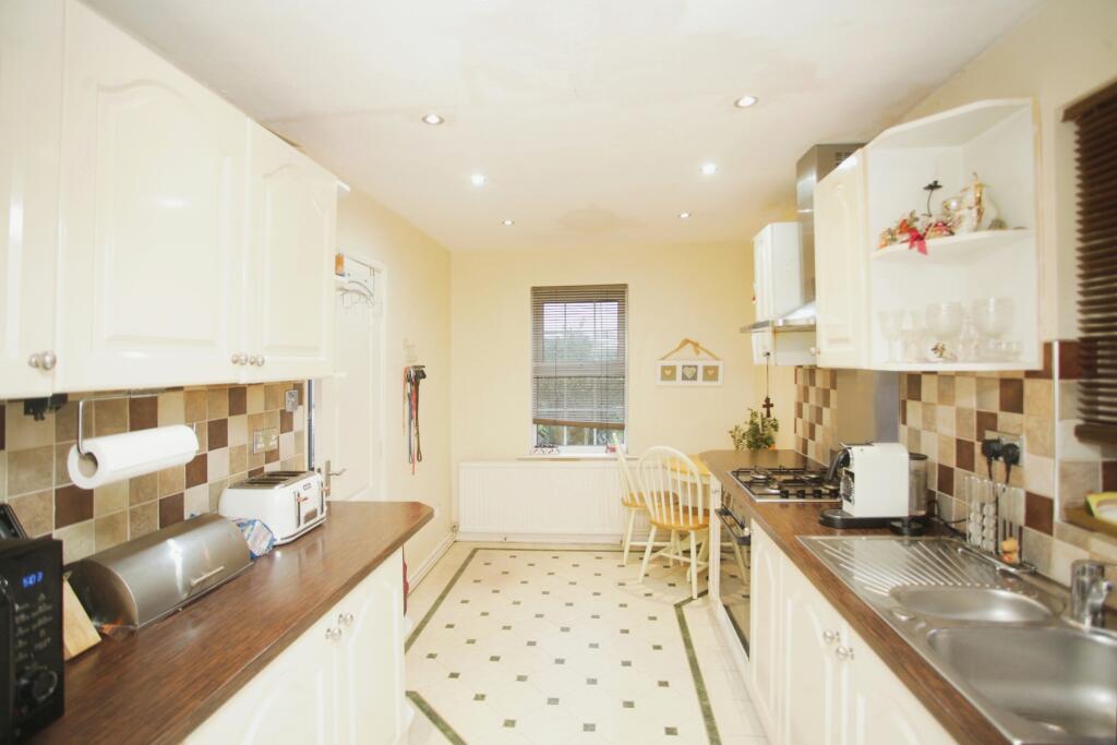 Additional image 5 of Pallett Drive, Nuneaton, Warwickshire, CV11