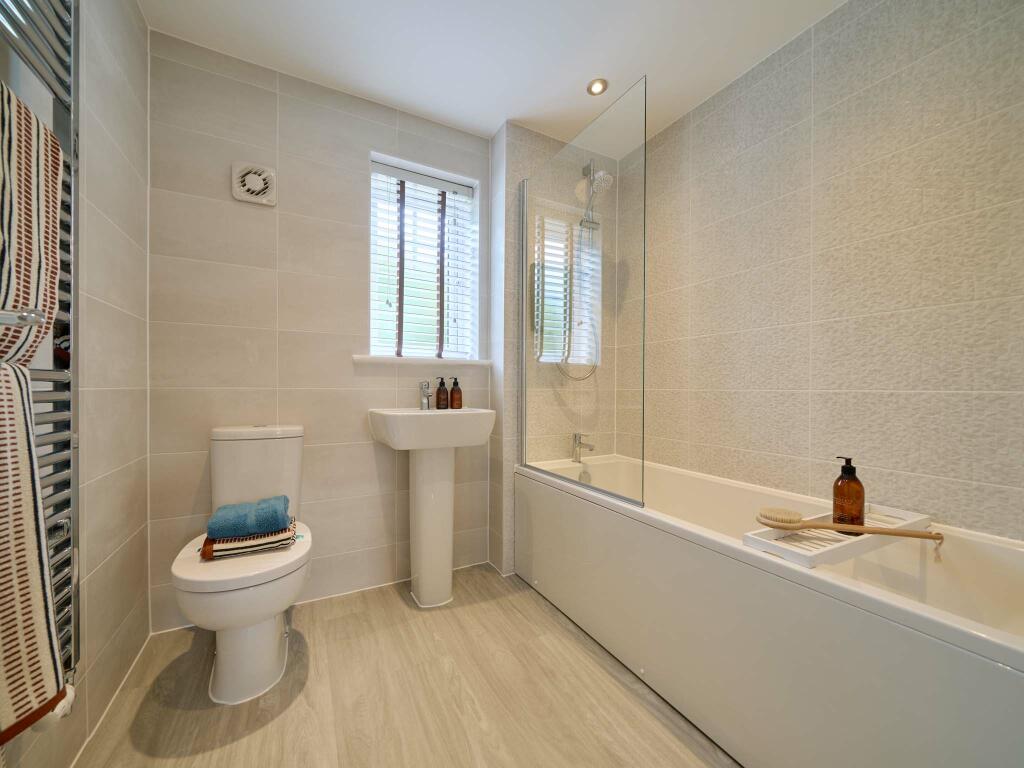 Additional image 16 of Sonnet Park, 
Banbury Road, 
Stratford-upon-Avon, 
Warwickshire, 
CV37 7GY