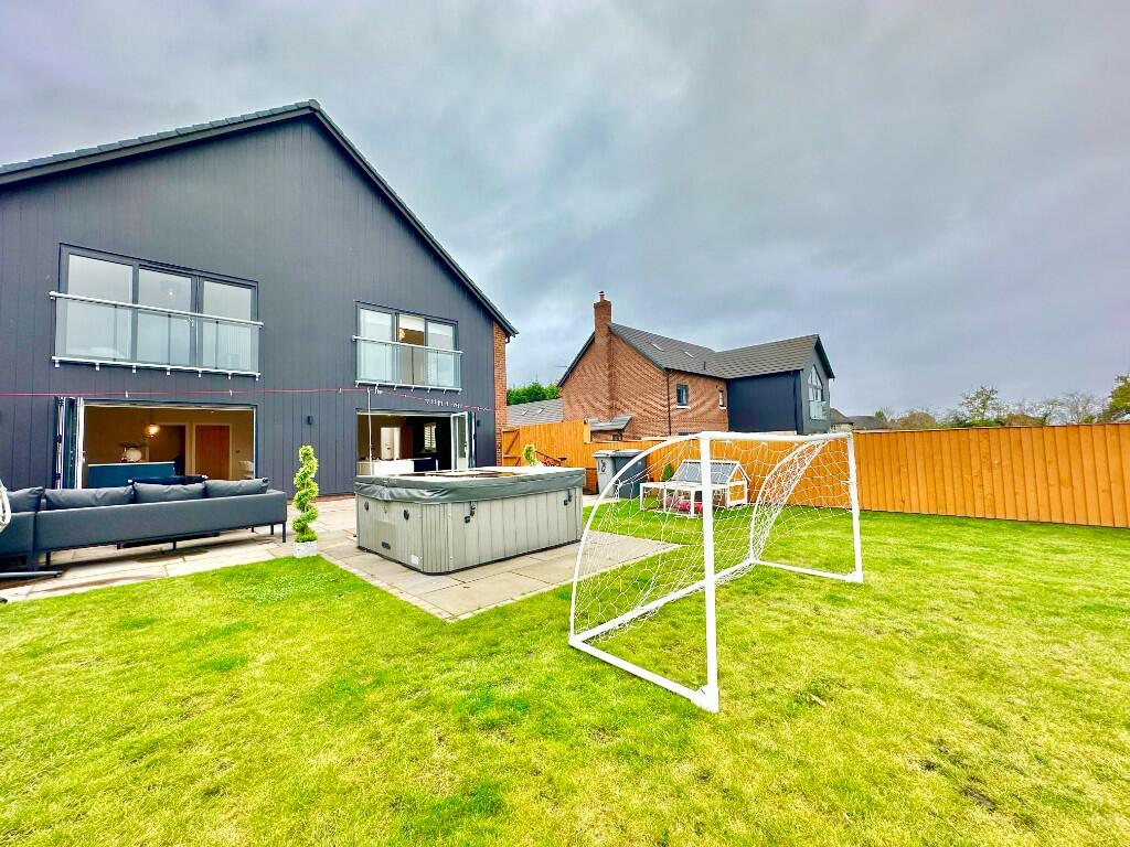 Additional image 66 of Walleys Green, CW10, Middlewich, Cheshire