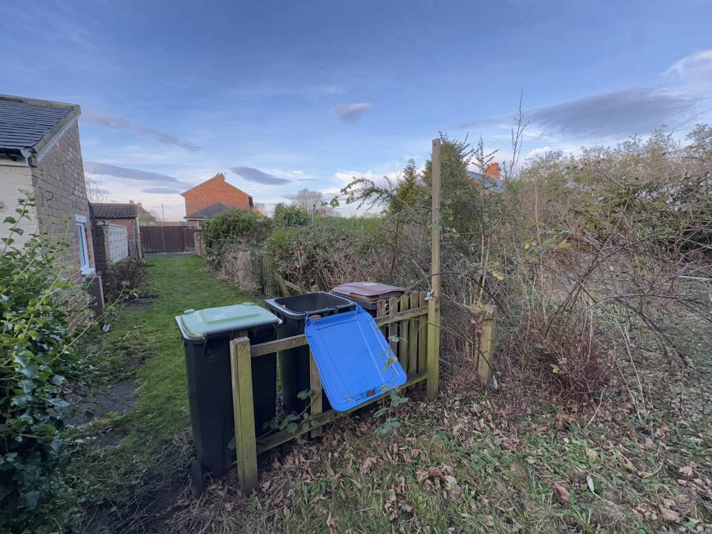 Additional image 3 of Sunderland Road, Gilesgate, Durham, DH1 2QG