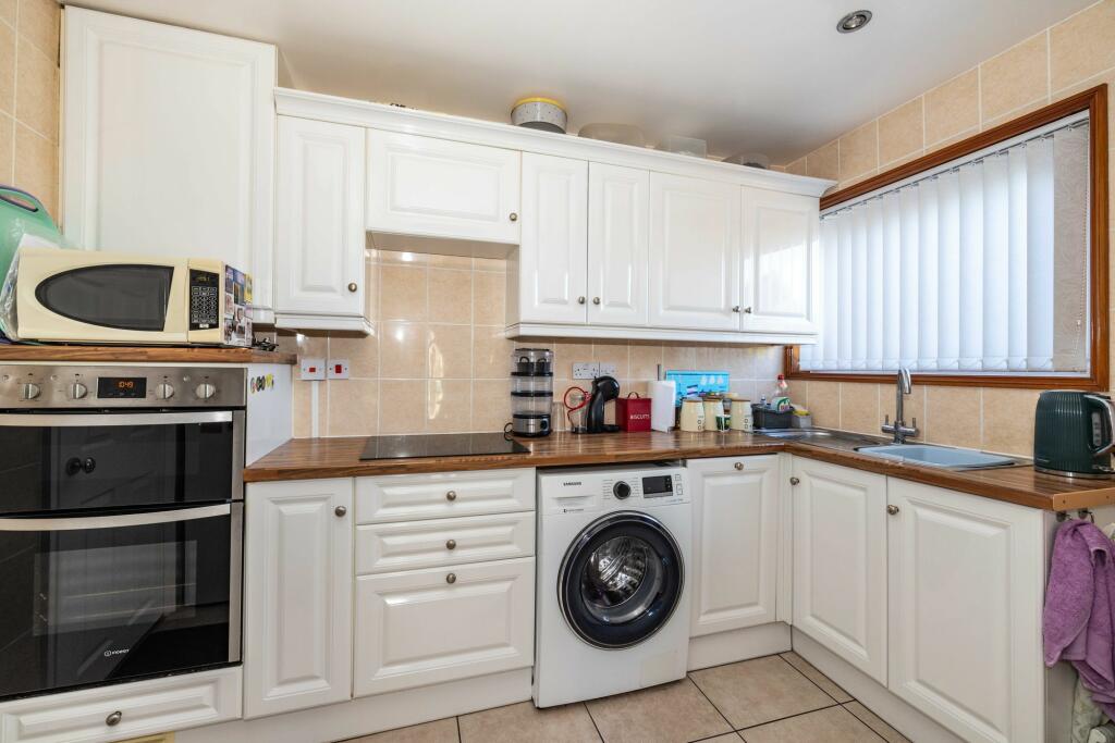 Additional image 15 of Oxenden Crescent, Wingham, CT3
