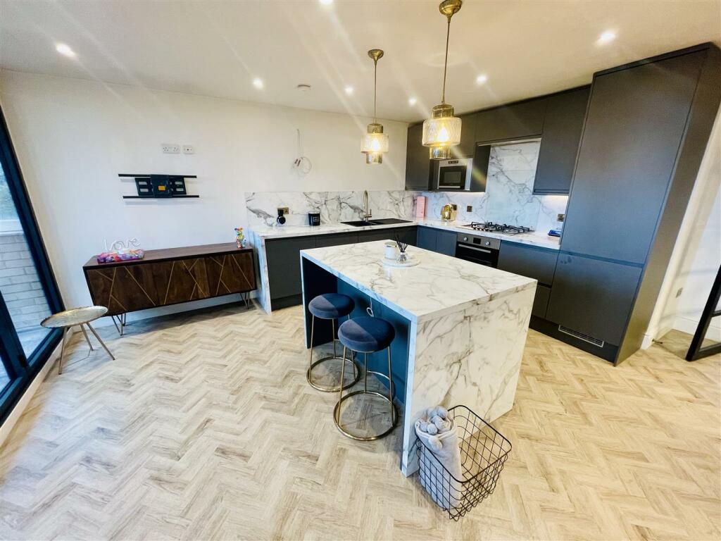 Additional image 8 of Old Vicarage Lane, Hartford, Northwich