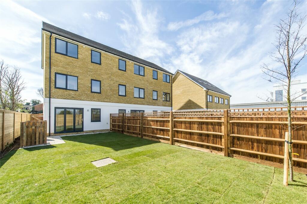 Additional image 16 of West Court Lane, Gravesend, DA12