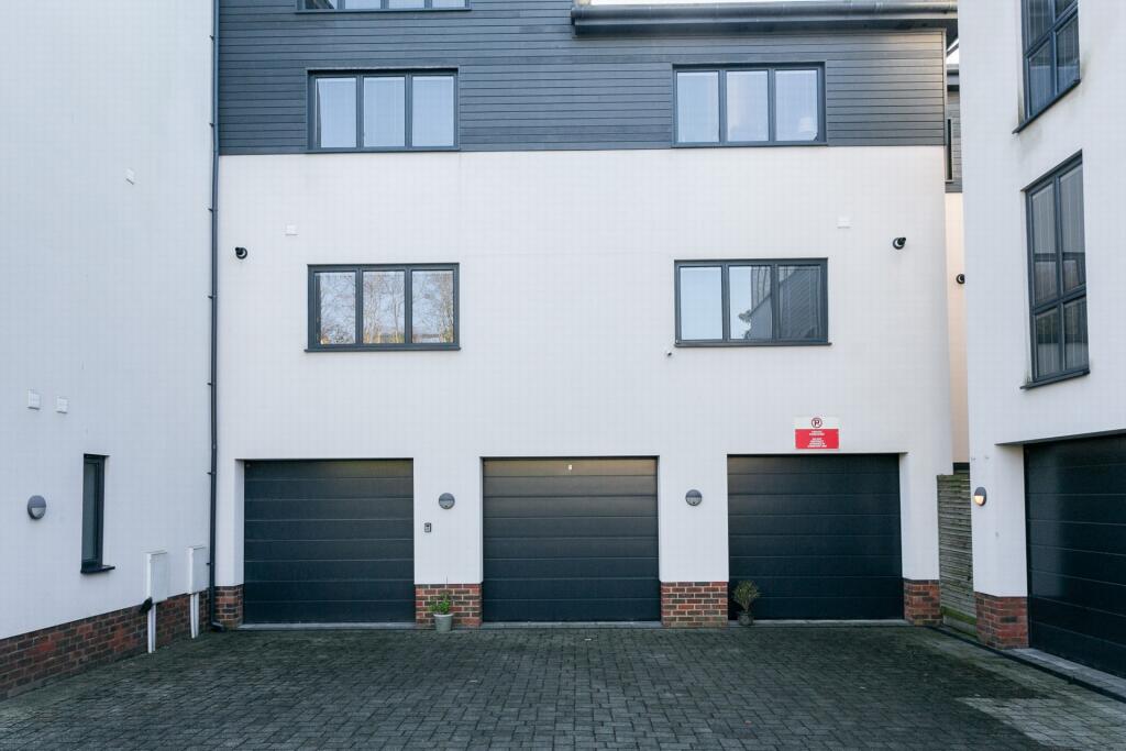 Additional image 23 of Seabrook Road, Hythe, CT21