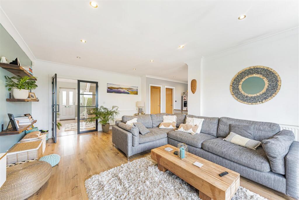 Additional image 15 of Johns Road, Meopham