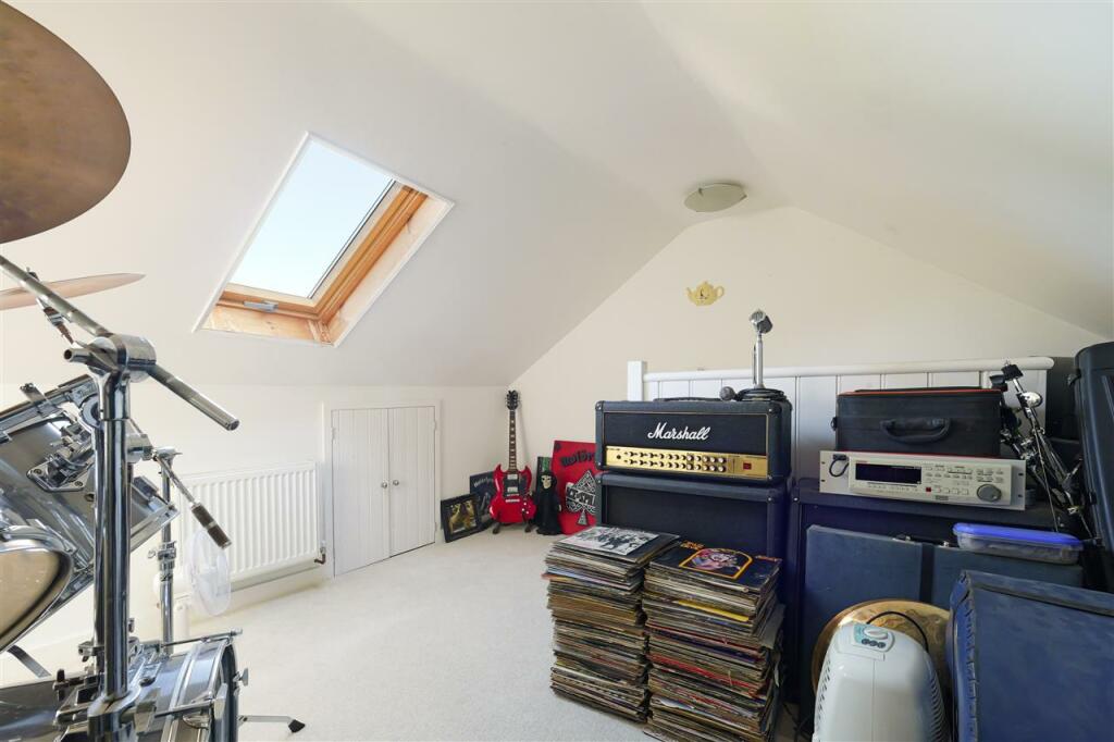 Additional image 22 of Shalmsford Street, Chartham