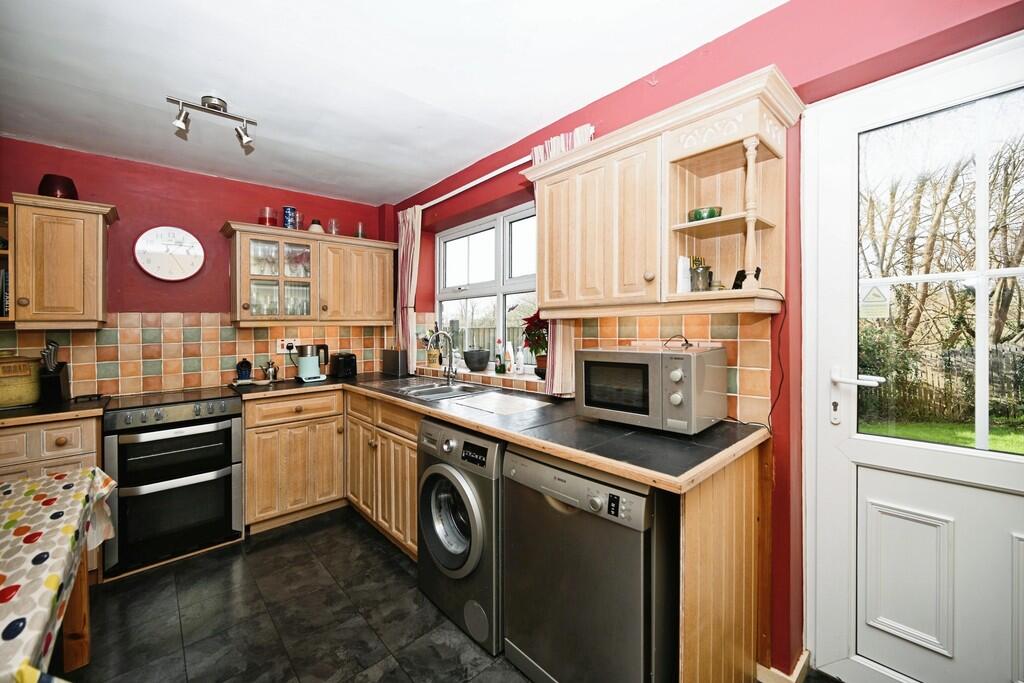 Additional image 5 of Hazelwood Close, Dunchurch, Rugby