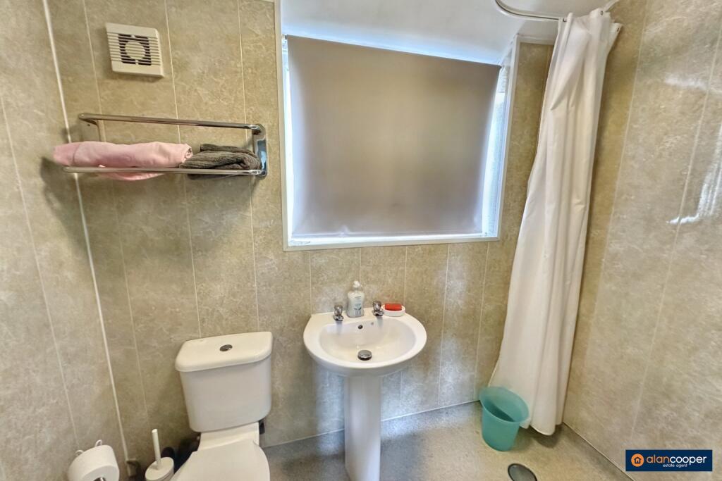 Additional image 11 of Nuneaton Road, Bulkington, CV12 9SB