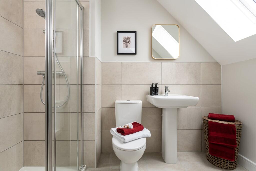 Additional image 13 of Banbury Road,
Warwick,
Warwickshire, 
CV34 6ST