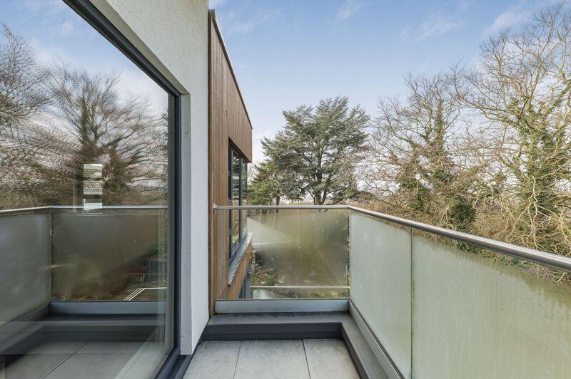 Additional image 36 of Hill Crescent, Bexley