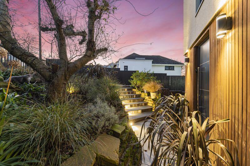 Additional image 38 of Hill Crescent, Bexley