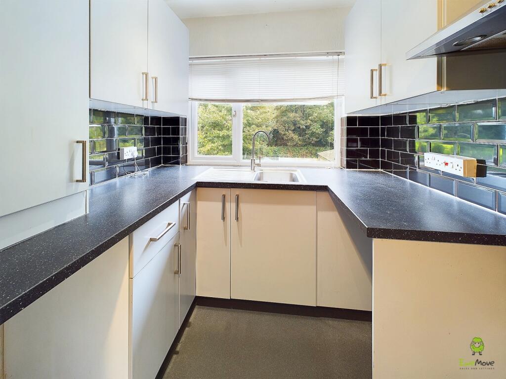 Additional image 8 of Eversley Avenue, BEXLEYHEATH, DA7