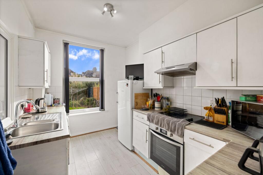 Additional image 3 of Radnor Park Road, Folkestone, CT19