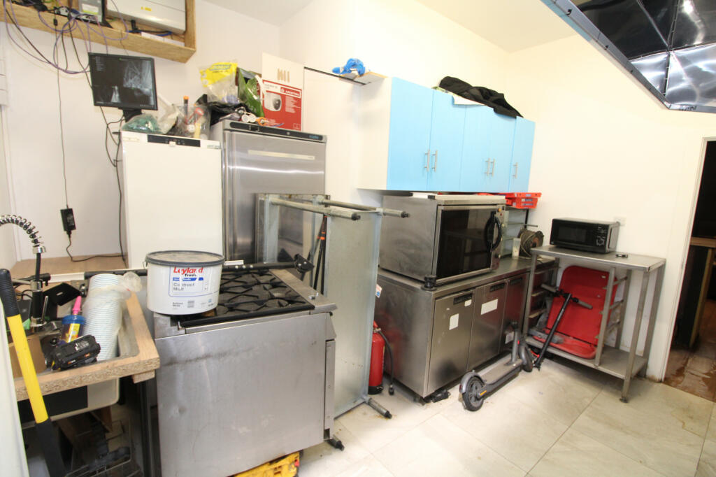 Additional image 5 of Bellegrove Road, Welling, DA16