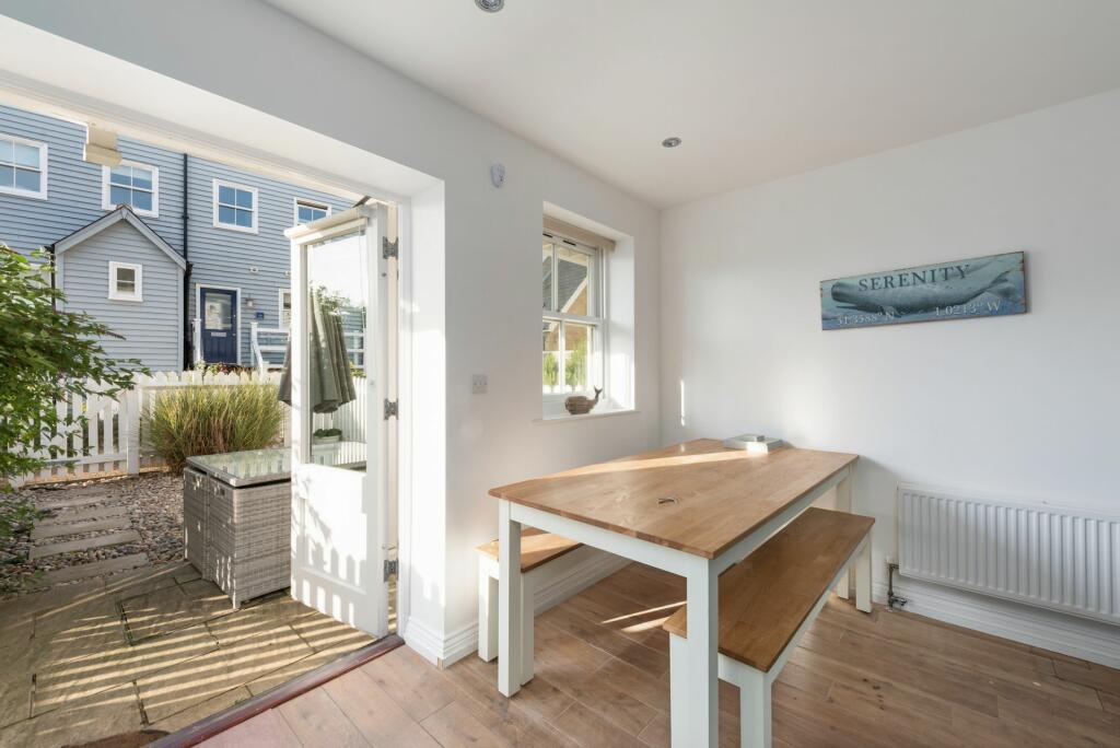 Additional image 11 of Island Wall, Whitstable, CT5