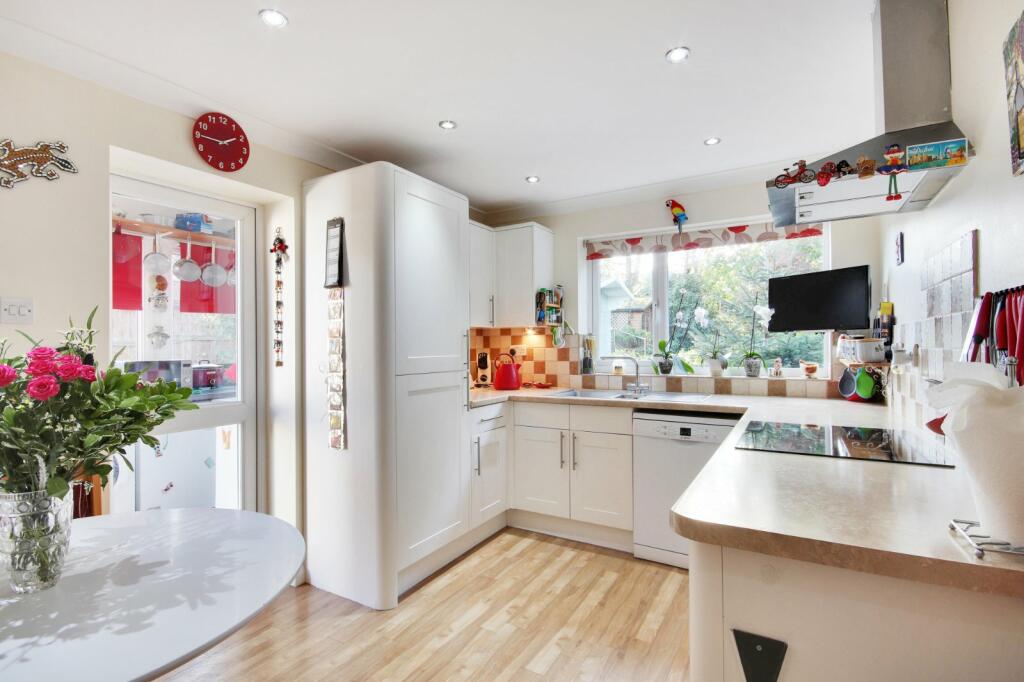 Additional image 19 of Silver Birch Avenue, Meopham, Gravesend, Kent, DA13