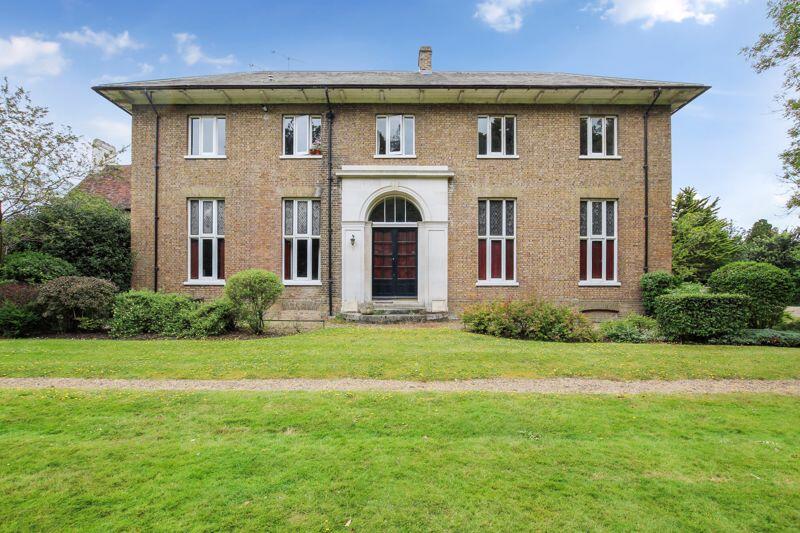 Manor Road, Bexley Village