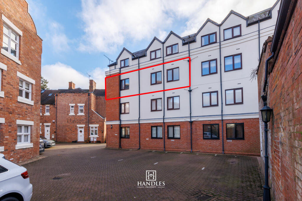 Additional image 4 of Russell Terrace, Leamington Spa, CV31