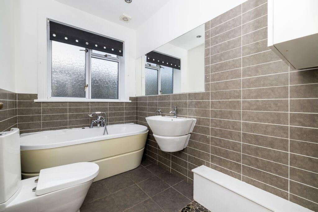 Additional image 4 of 56 Sutherland Place, Dundee