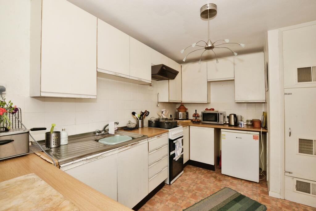 Additional image 6 of Brambley Crescent, Folkestone, Kent, CT20