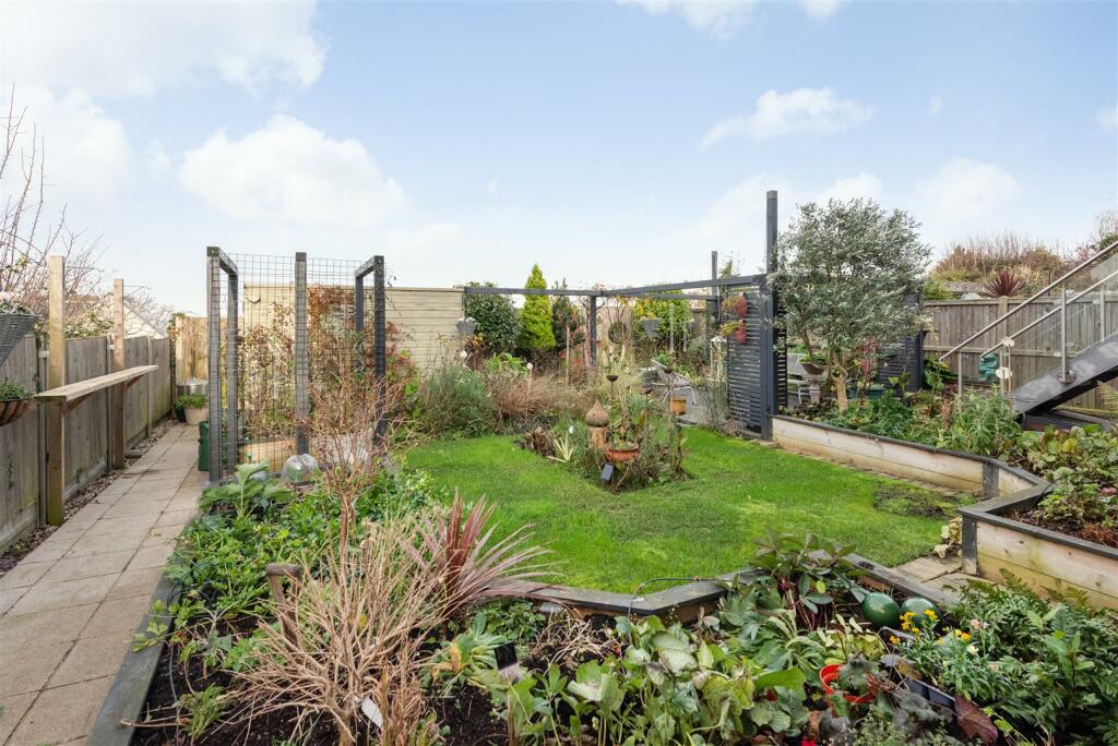 Additional image 24 of Martindown Road, Whitstable