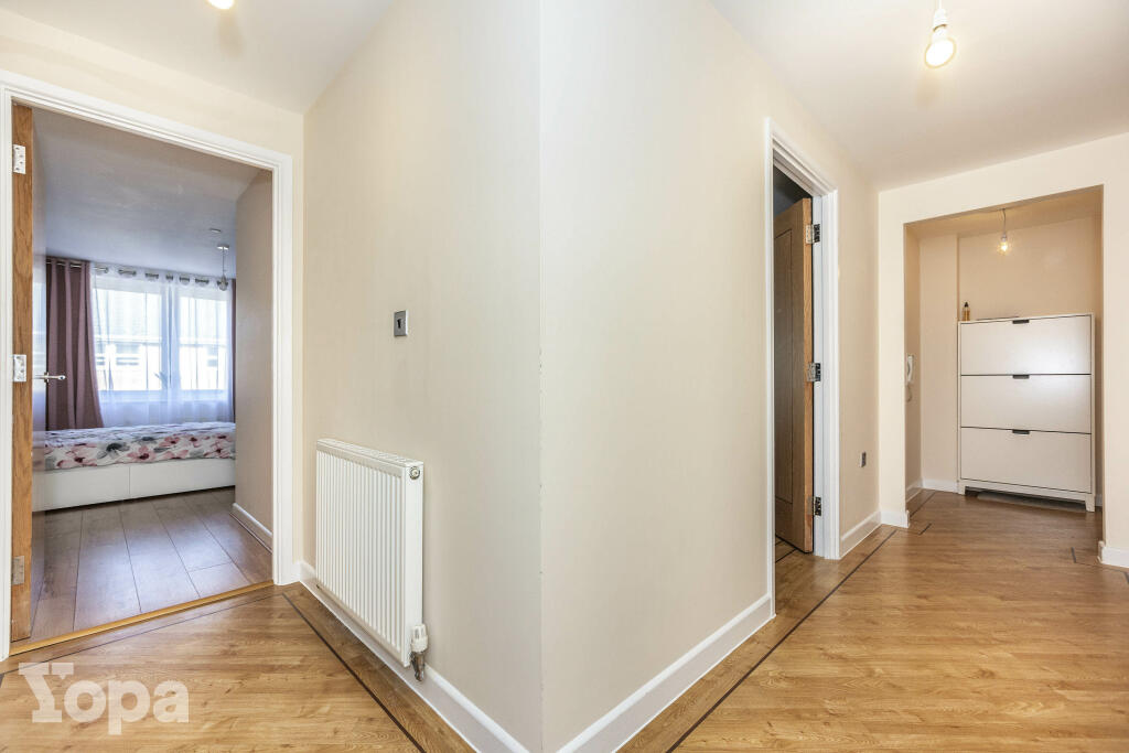 Additional image 18 of Wrotham Road, Gravesend, DA11