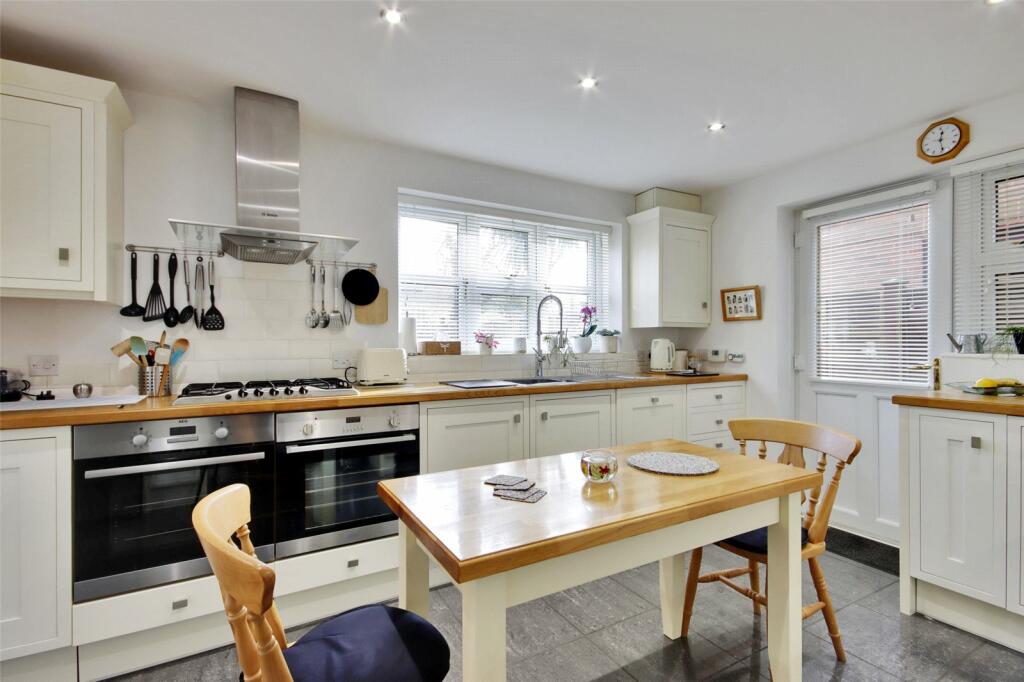 Additional image 17 of The Mead, New Ash Green, Kent, DA3