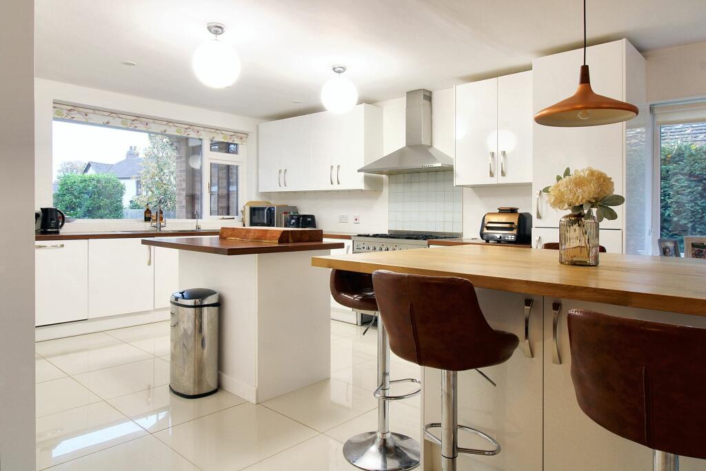 Additional image 8 of Main Street, Brandon, CV8