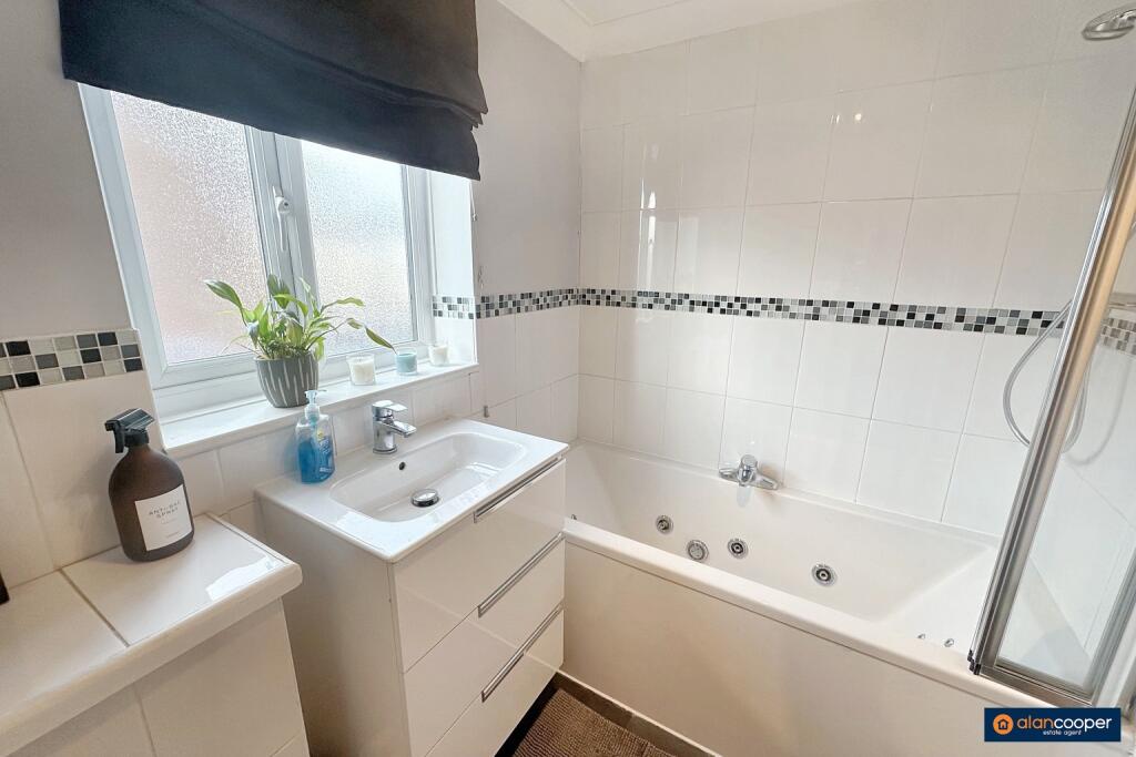 Additional image 24 of Hinckley Road, Stoke Golding, CV13 6DU