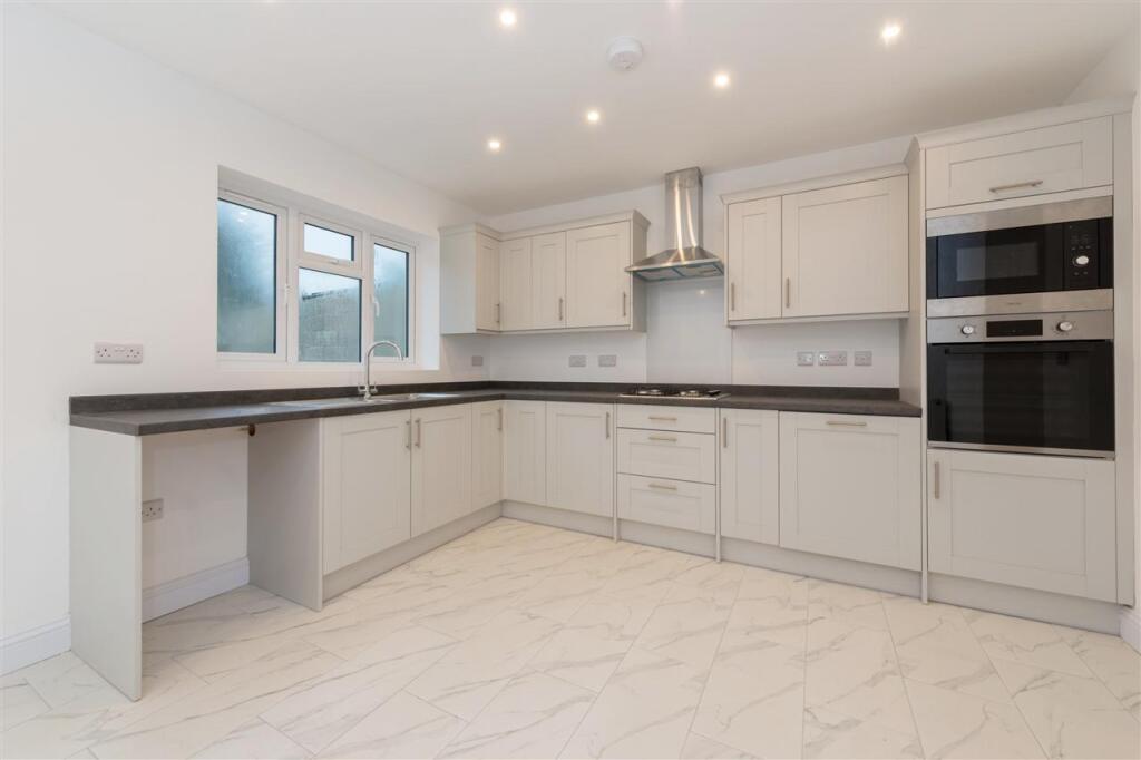 Additional image 4 of Whitecroft, The Street, Preston