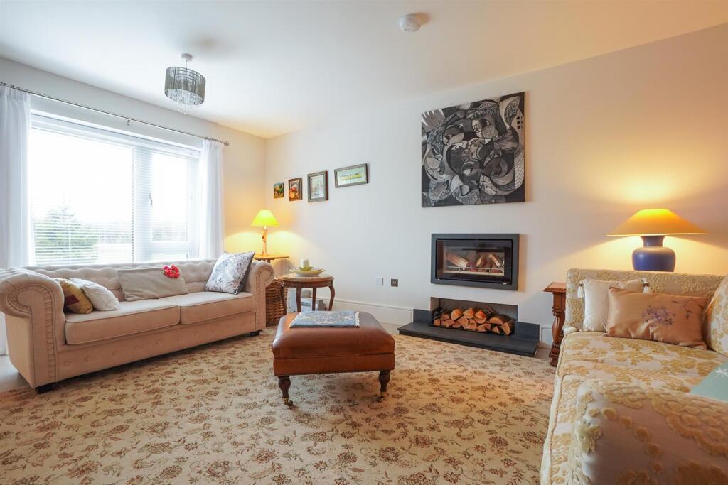 Additional image 5 of Moles End, Stratford-upon-avon