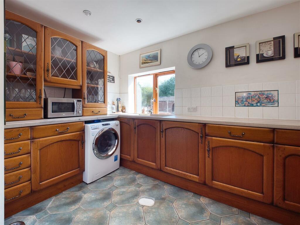 Additional image 17 of Potlocks Farm, Heath Lane, Findern