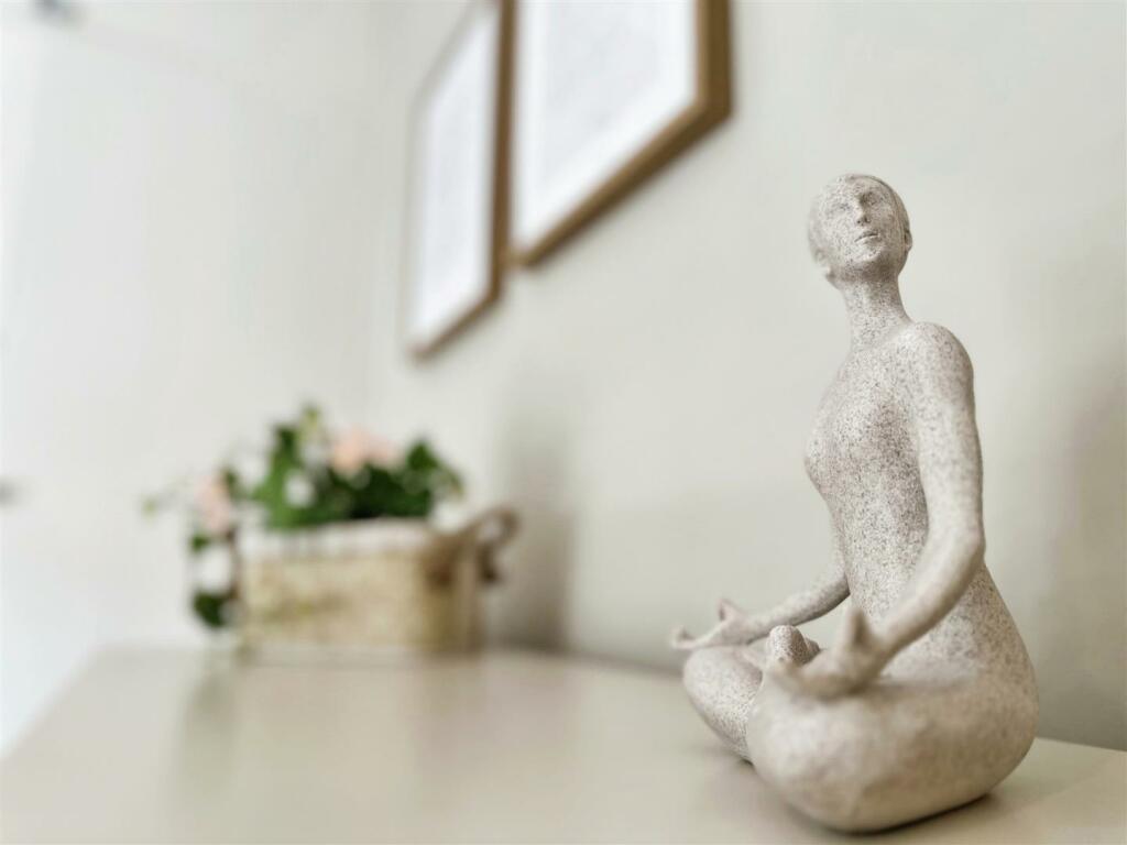 Additional image 32 of Greaves Lane, Ashford-In-The-Water, Bakewell, Derbyshire, DE45 1QH